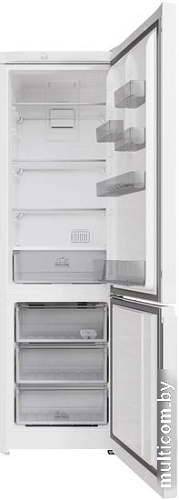 Холодильник Hotpoint-Ariston HT 4200 W